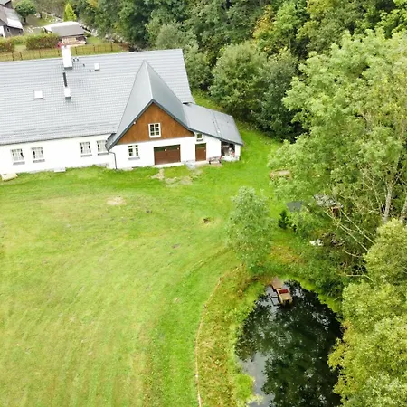 Komorsky Mlyn Holcovice